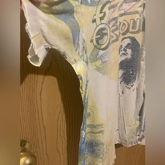 Vintage 1991 Ozzy Osbourne "Diary of a Madman" all-over print t-shirt - Picture 7 of 11